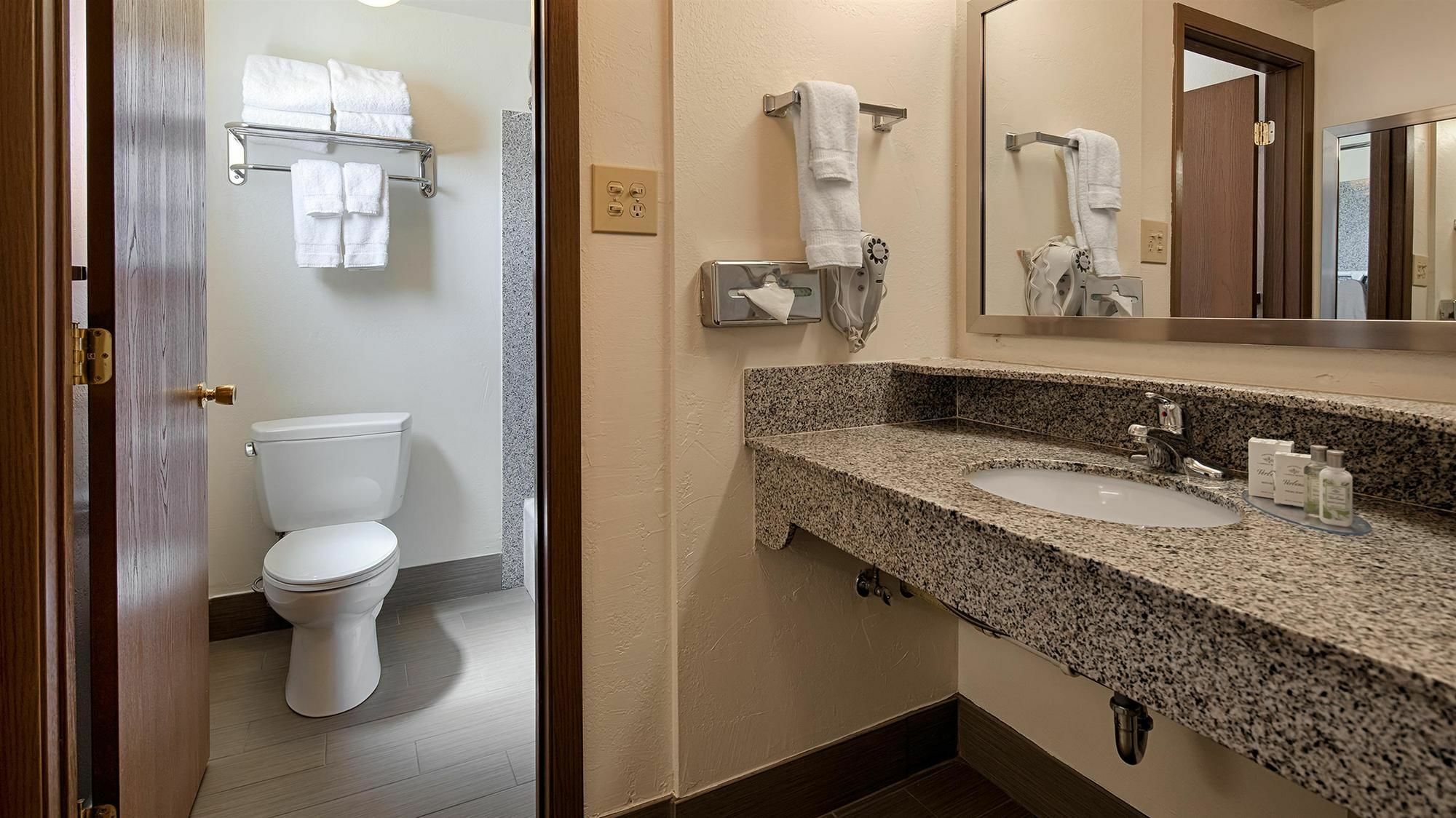 Best Western Paradise Inn Dillon Bagian luar foto